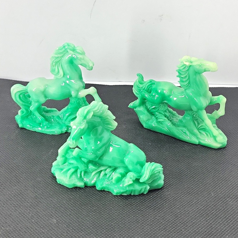 Lot of 3 Green Horse Figurines Statues, Plastic, Approx 3"-4"